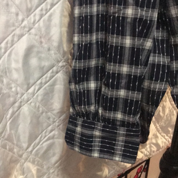 Loft Blue And White blouse size XL - Picture 5 of 7